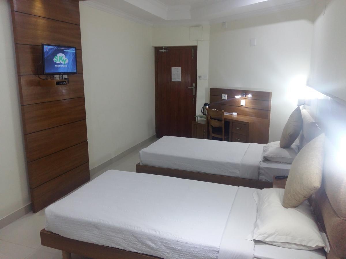 Sree Gokulam Residency Ξενοδοχείο Thrissur Εξωτερικό φωτογραφία